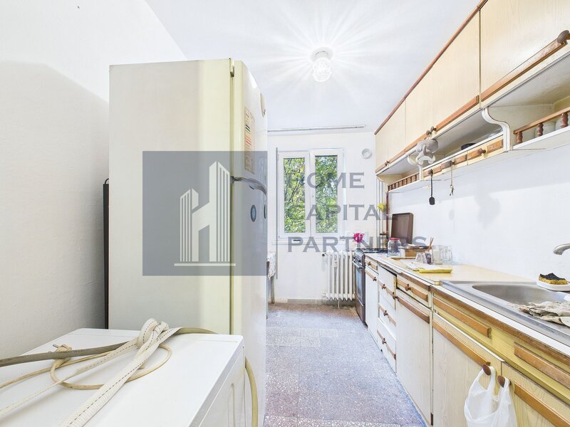 Trei camere – 60 mp utili, bloc 1971, aproape de transport pub